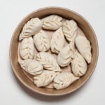 Pierogi z serem i szpinakiem